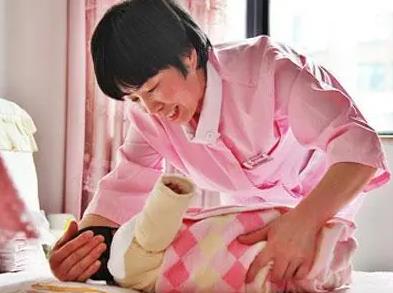新生儿月子护理小知识